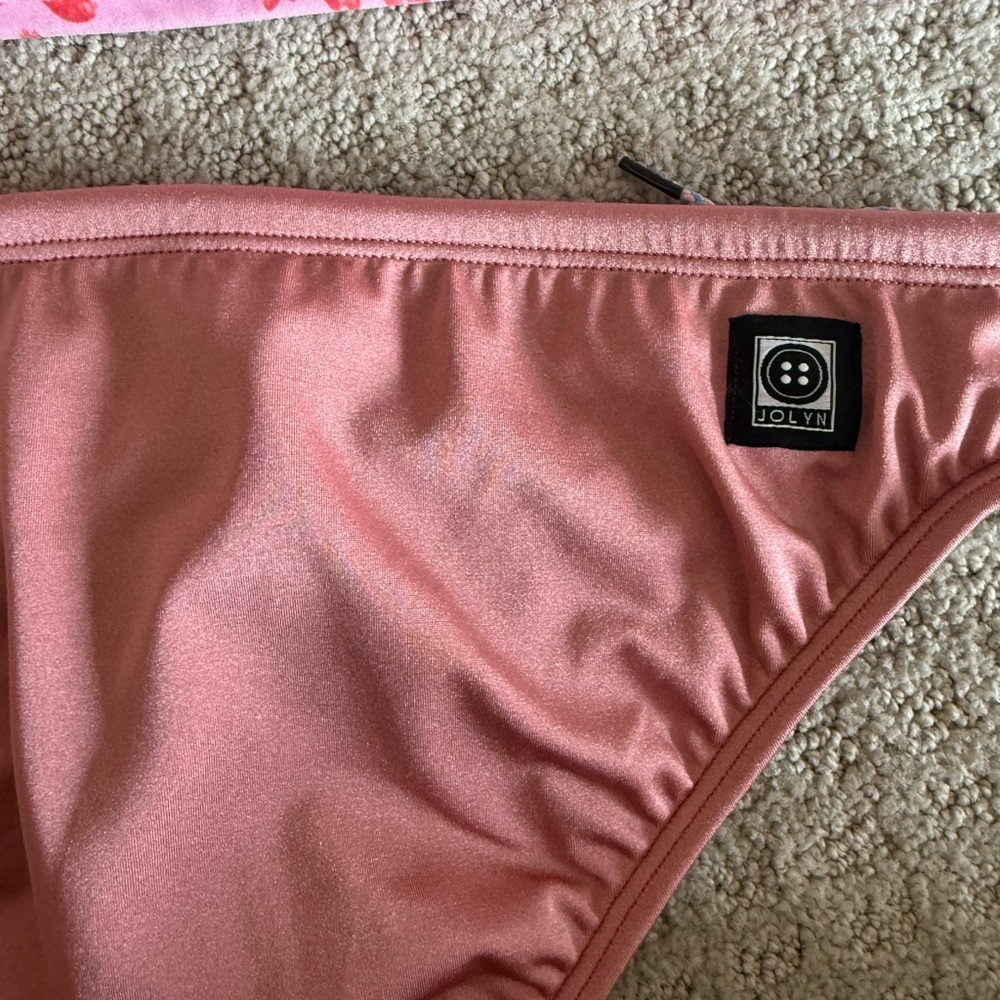 Jolyn Clothing Gray and Pink Bikini Andy bottoms Kaylee top. Medium. - Picture 6 of 8